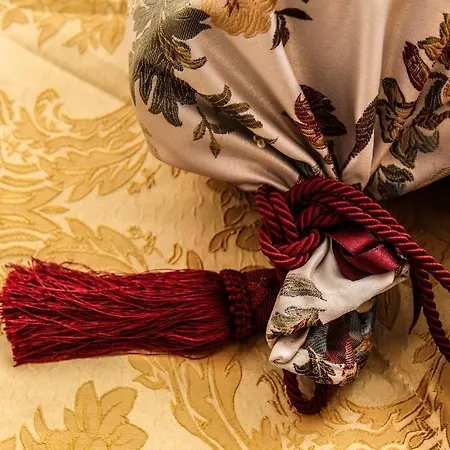 Well - Museo Nápoles