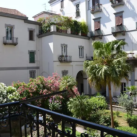 Maison d'hôtes Well - Museo Naples