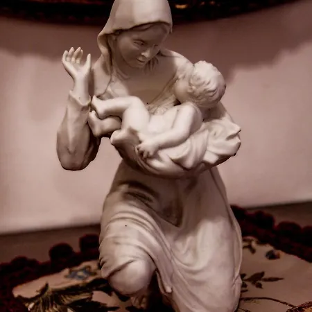 Well - Museo * Naples